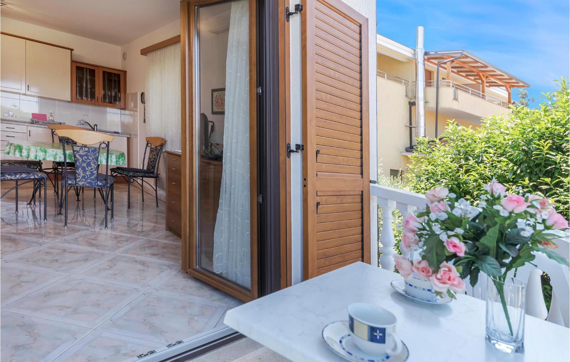 Apartma Cozy Apartment In Zambratija With Kitchen Zambratija (Istria)